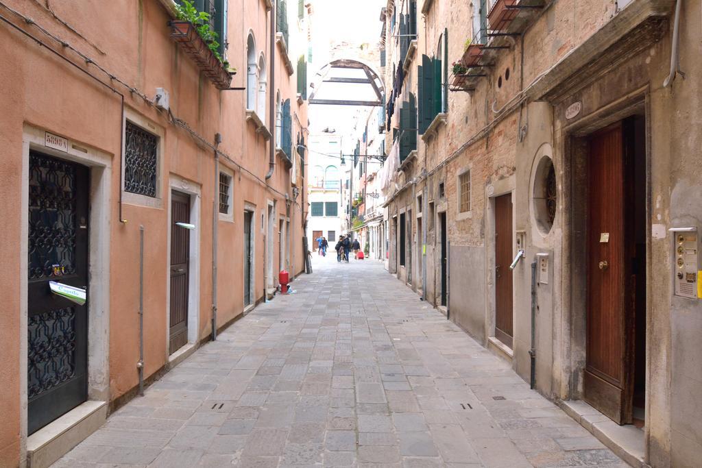 Santa Marina Studio Veneza Exterior foto